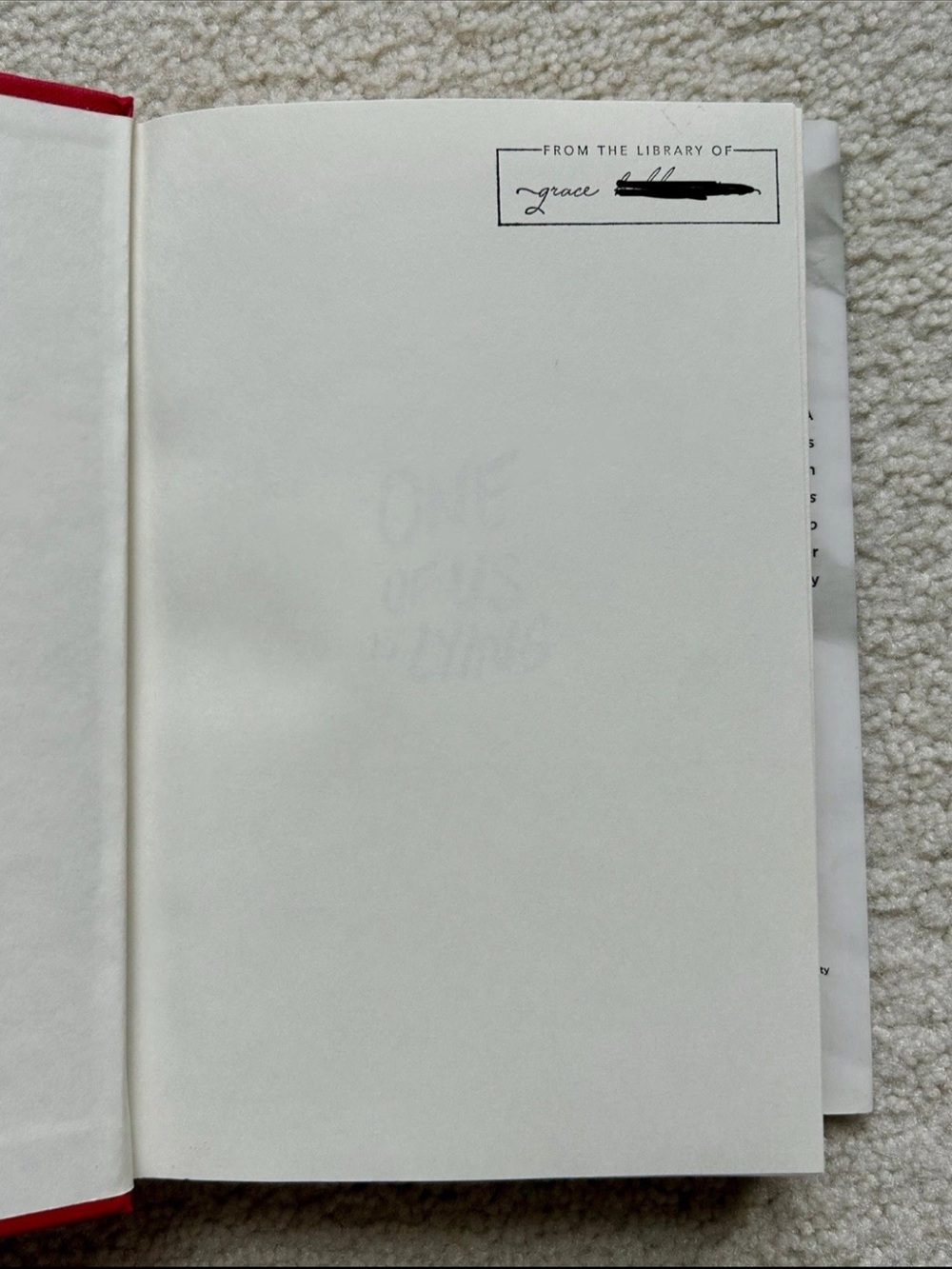 One of Us is Lying - Hardcovers - Picture 6 of 14